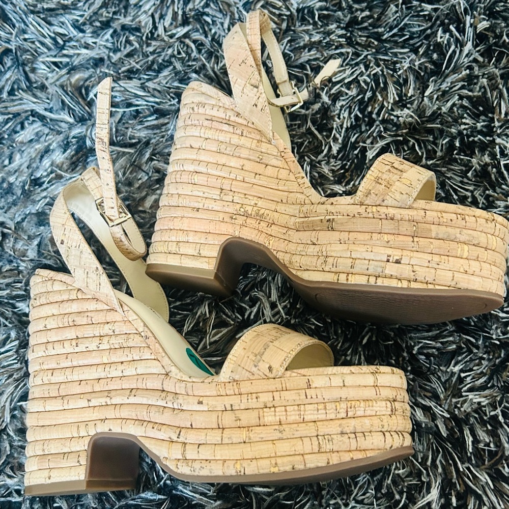 Jessica Simpson Tan Wedge Sandals with Textured Heel
